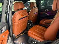 BMW X7 xDrive40i Deluxe VersionM - фото 4
