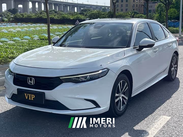 Li Auto Version 240TURBO CVT Edition - автомобиль из Китая