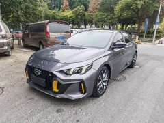 Lynk & Co Shadow Leopard 270T DCT J15 version - фото 1