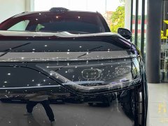 AITO Wenjie M8 extended range Ultra version 53.4kWh 5-seater version (192-line lidar) - фото 4