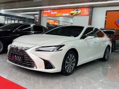 Lexus ES 200 Premium Edition - фото 1