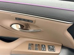 Lexus ES 200 Premium Edition - фото 10