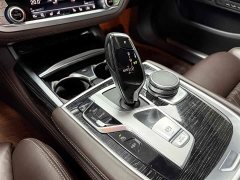 BMW 7 740Li Version M - фото 13