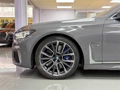 BMW 7 740Li Version M - фото 19