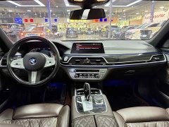 BMW 7 740Li Version M - фото 8
