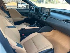 Lexus ES 200 Edition - фото 12