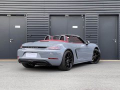 Porsche 718 Boxster 2.0T - фото 2