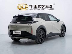 Zeekr X 2025 five-seater long-range version - фото 6