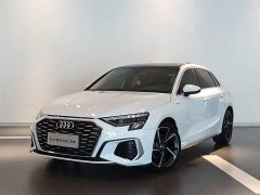 Audi A3 Sportback 35 TFSI Fashion Sport - фото 1