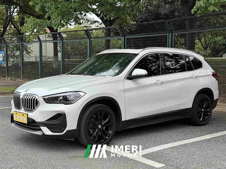 BMW X1 sDrive20Li Fashion - автомобиль из Китая