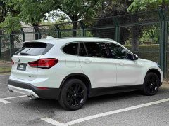 BMW X1 sDrive20Li Fashion - фото 10