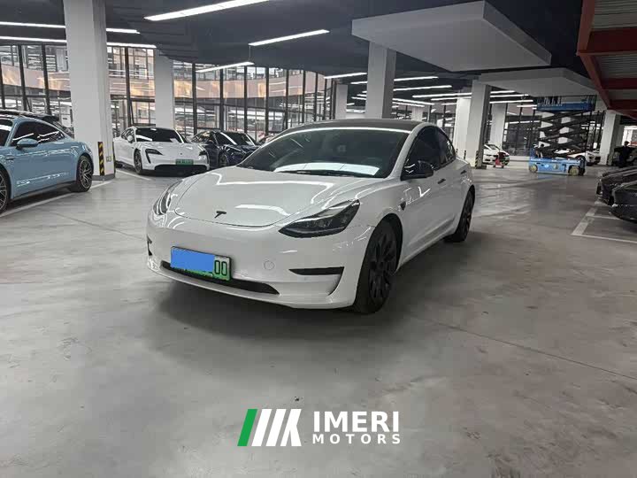 Tesla Model 3 Standard Range Rear Drive Upgraded Version - автомобиль из Китая