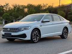 Volkswagen Sagitar 300TSI DSG Super Edition - фото 1