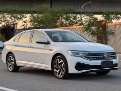Volkswagen Sagitar 300TSI DSG Super Edition - фото 2
