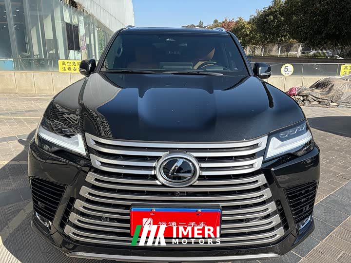 Lexus LX 700h Edition - автомобиль из Китая