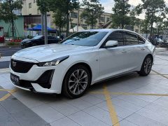 Cadillac CT5 28T leading sports - фото 1
