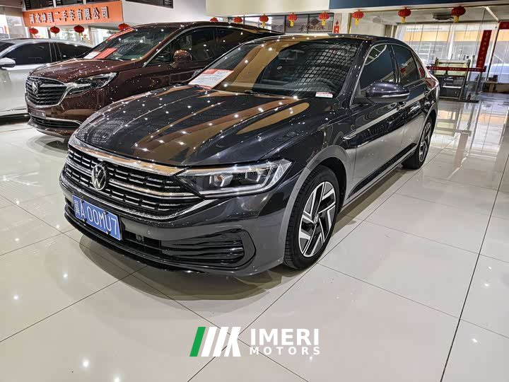 Volkswagen 300TSI DSG Edition