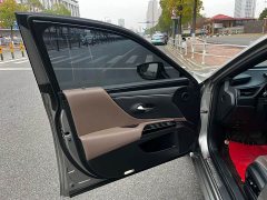 Lexus ES 2022 200 Excellence Edition - фото 12