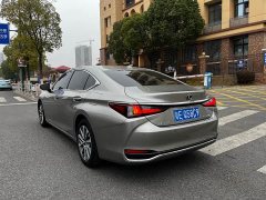 Lexus ES 2022 200 Excellence Edition - фото 4