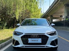 Audi A4L 40 TFSI Fashionable and Dynamic - фото 1