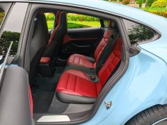 Porsche Taycan 4S - фото 12