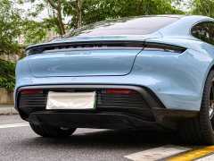 Porsche Taycan 4S - фото 7