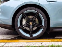 Porsche Taycan 4S - фото 8
