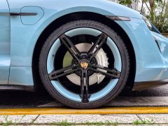 Porsche Taycan 4S - фото 9