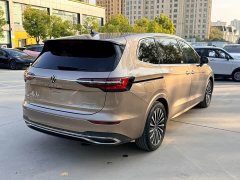 Volkswagen 380TSI Flagship Edition - фото 4