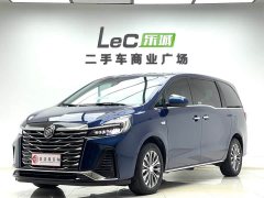 Buick GL8 Facelift Land Business Class Luxury Edition - фото 1