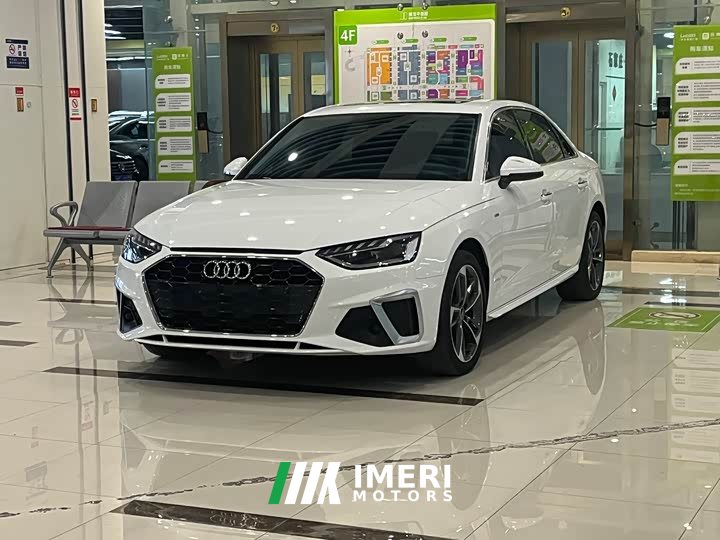 Audi A4L 40 TFSI Fashionable and Dynamic - автомобиль из Китая