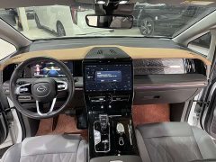Trumpchi M8 2024 Master Series 400T Supreme Edition - фото 8
