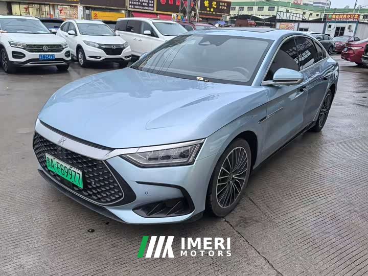 BYD DM-i Edition 121KM Premium Version - автомобиль из Китая