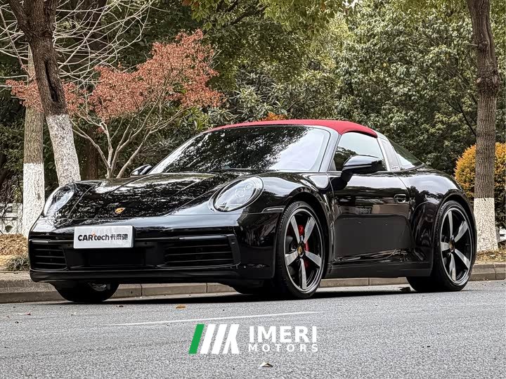 Porsche 911 Targa 4 3.0T - автомобиль из Китая
