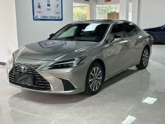 Lexus ES 300h Luxury Edition - фото 1