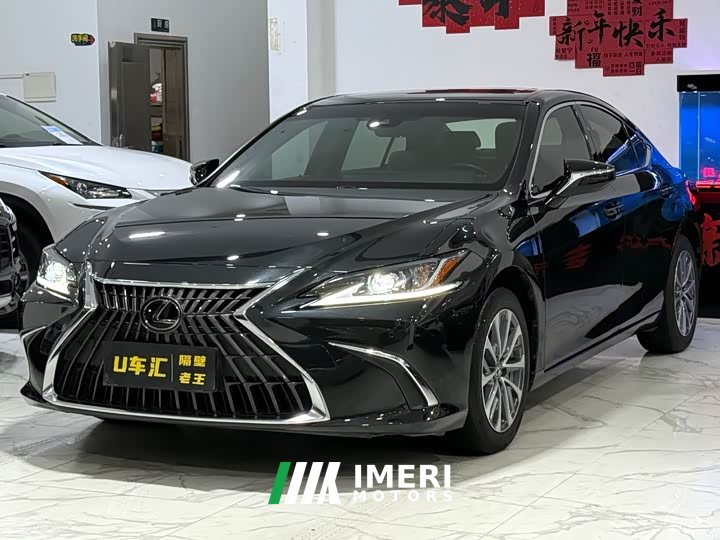 Lexus ES 2021 200 Excellence Edition - автомобиль из Китая