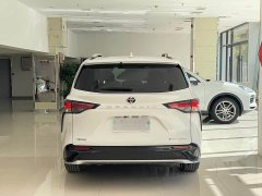 2.5LPHEV PremiumPLUSAWD Edition - фото 5