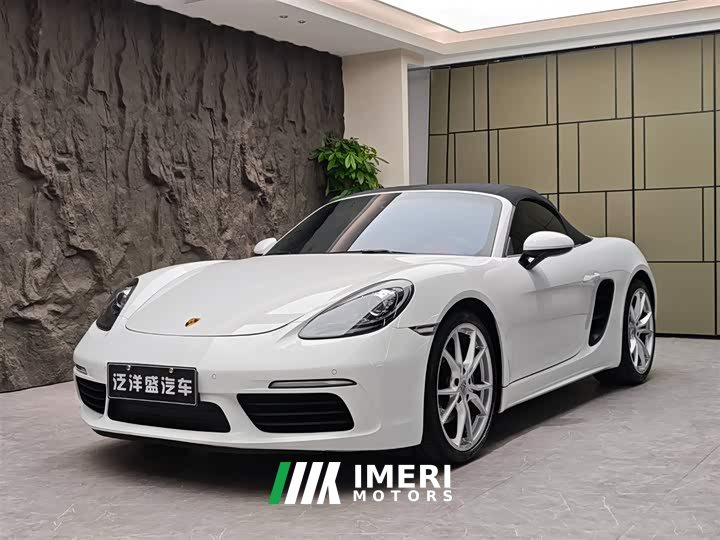 Porsche 718 Boxster 2.0T - автомобиль из Китая