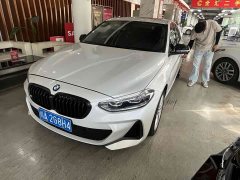 BMW 1 Series 120i M Sport Night Edition - фото 1