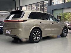 Li Auto Ideal L8 Pro - фото 4