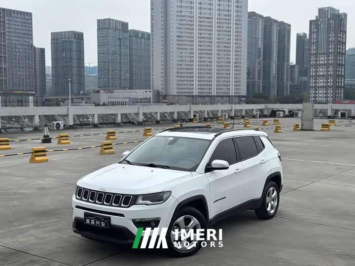 Compass 220T Automatic Leading Edition - автомобиль из Китая