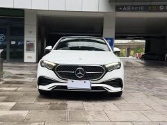 Mercedes-Benz E-Class E 300 L Fashionable and Sporty - фото 13