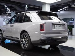 Rolls-Royce Black Badge - фото 15