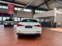 Mercedes-Benz C 350 eL - фото 8
