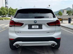 BMW X1 facelift sDrive25Li leading - фото 14