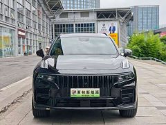 Lynk & Co 09 EM-P 2021 2.0T PHEV Ultra six-seater - фото 2