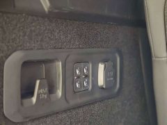 Lynk & Co 09 EM-P 2021 2.0T PHEV Ultra six-seater - фото 20