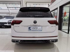 Volkswagen Tiguan L 330TSI automatic two-wheel drive R-Line version - фото 3