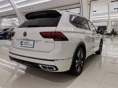 Volkswagen Tiguan L 330TSI automatic two-wheel drive R-Line version - фото 4