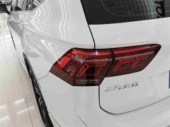 Volkswagen Tiguan L 330TSI automatic two-wheel drive R-Line version - фото 6